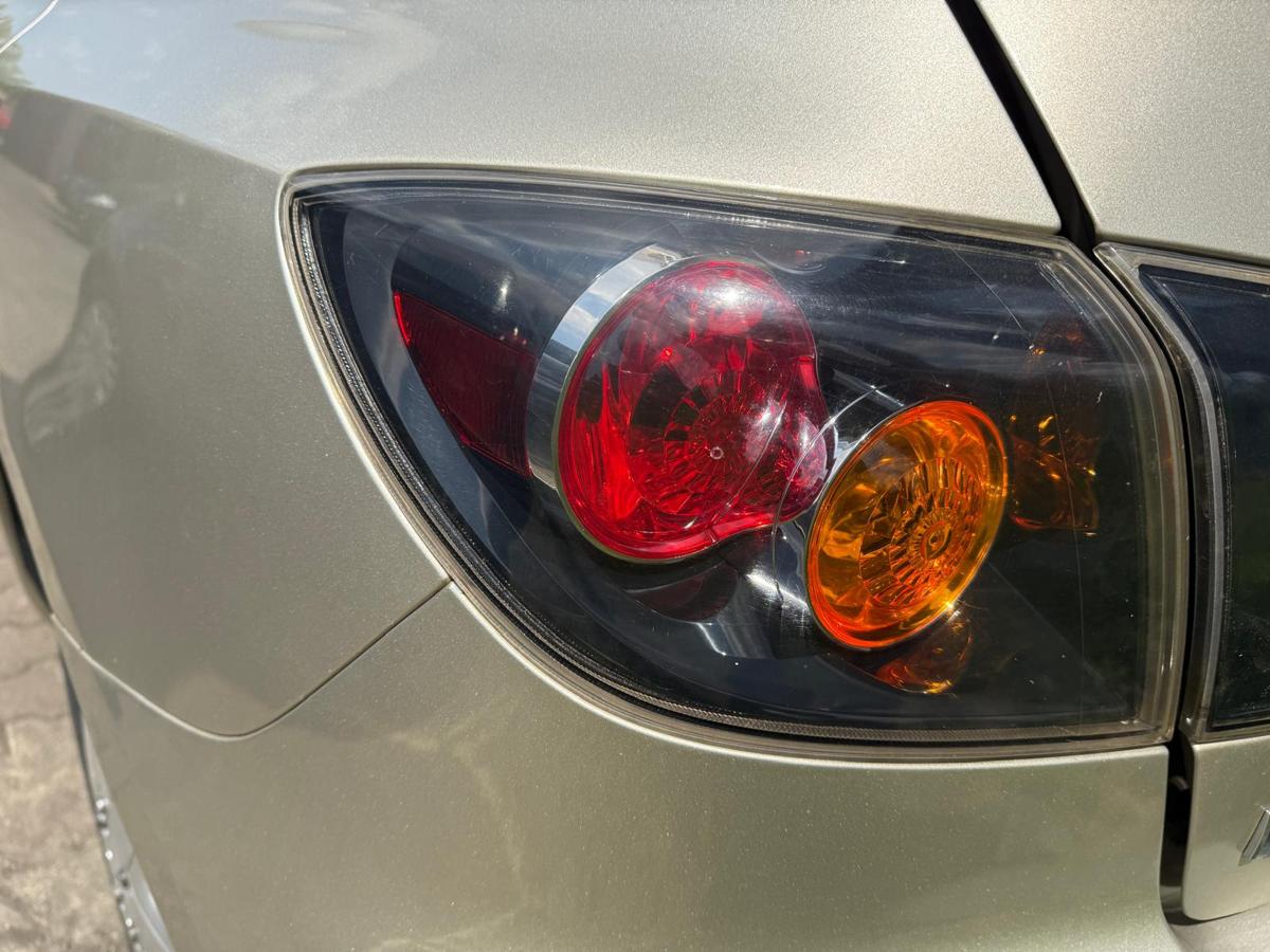 Mazda 3 BK original Rücklicht Rückleuchte links Fließheck Vorfacelift BJ05